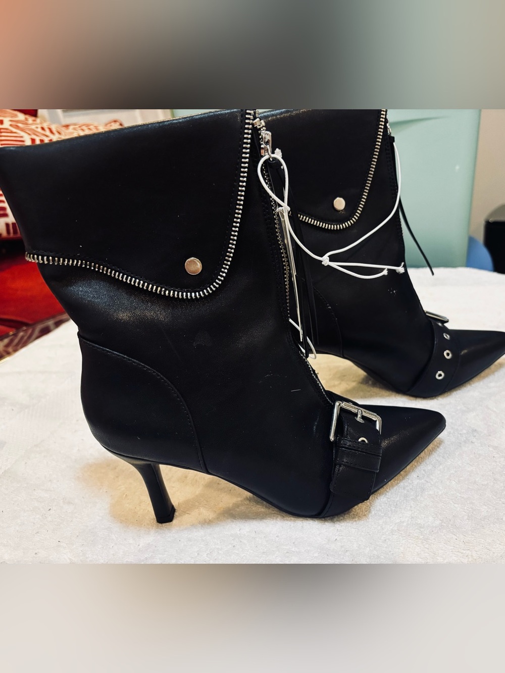 Brand New Stylish Ankle Boots By A New Day - Size 6.5 - Heel 3 Inches Box 85